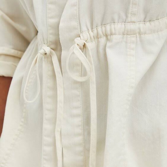 TORRID CREAM TWILL PEPLUM ANORAK JKT NWT SZ 1X - Picture 4 of 5